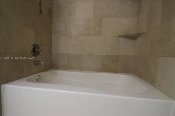 $1,800 | 4836 Highway 7, Unit 5207, Coconut Creek, FL 33073
