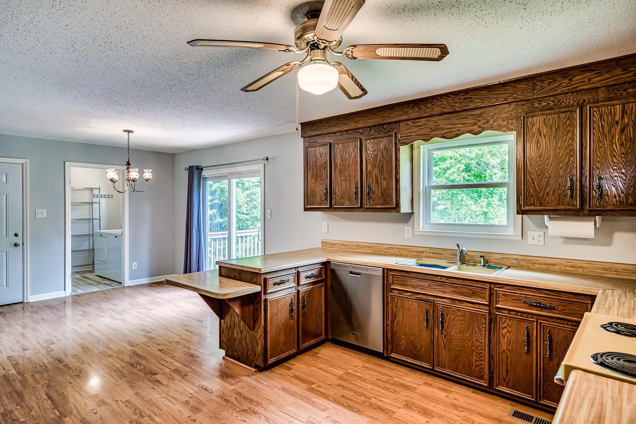 8847 West Simpson Road Knoxville, TN 37920 - Photo 10 of 39 Gallery Image 10
