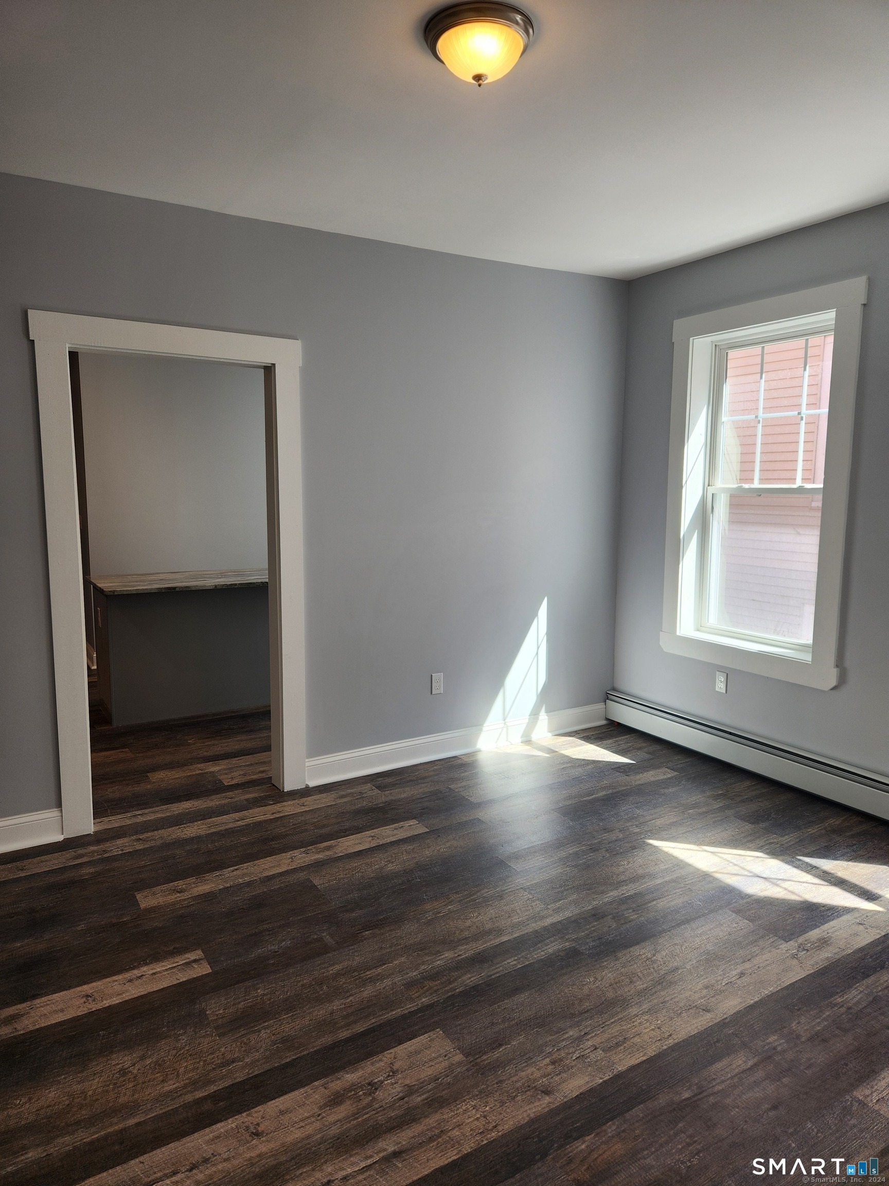 20 Hamilton Street, Unit 2W Hartford, CT 06106 - Photo 8 of 11