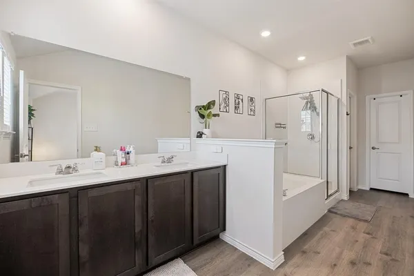 $2,500 | 2016 Saddle Way, Mesquite, TX 75149