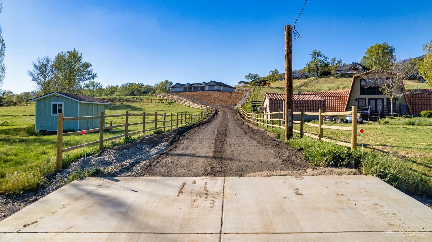 29181 Fawn Way Tehachapi, CA 93561 - Photo 5 of 41 Gallery Image 5