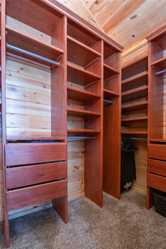7372 North River Road Byron, IL 61010 - Photo 24 of 40 a view of walk in closet