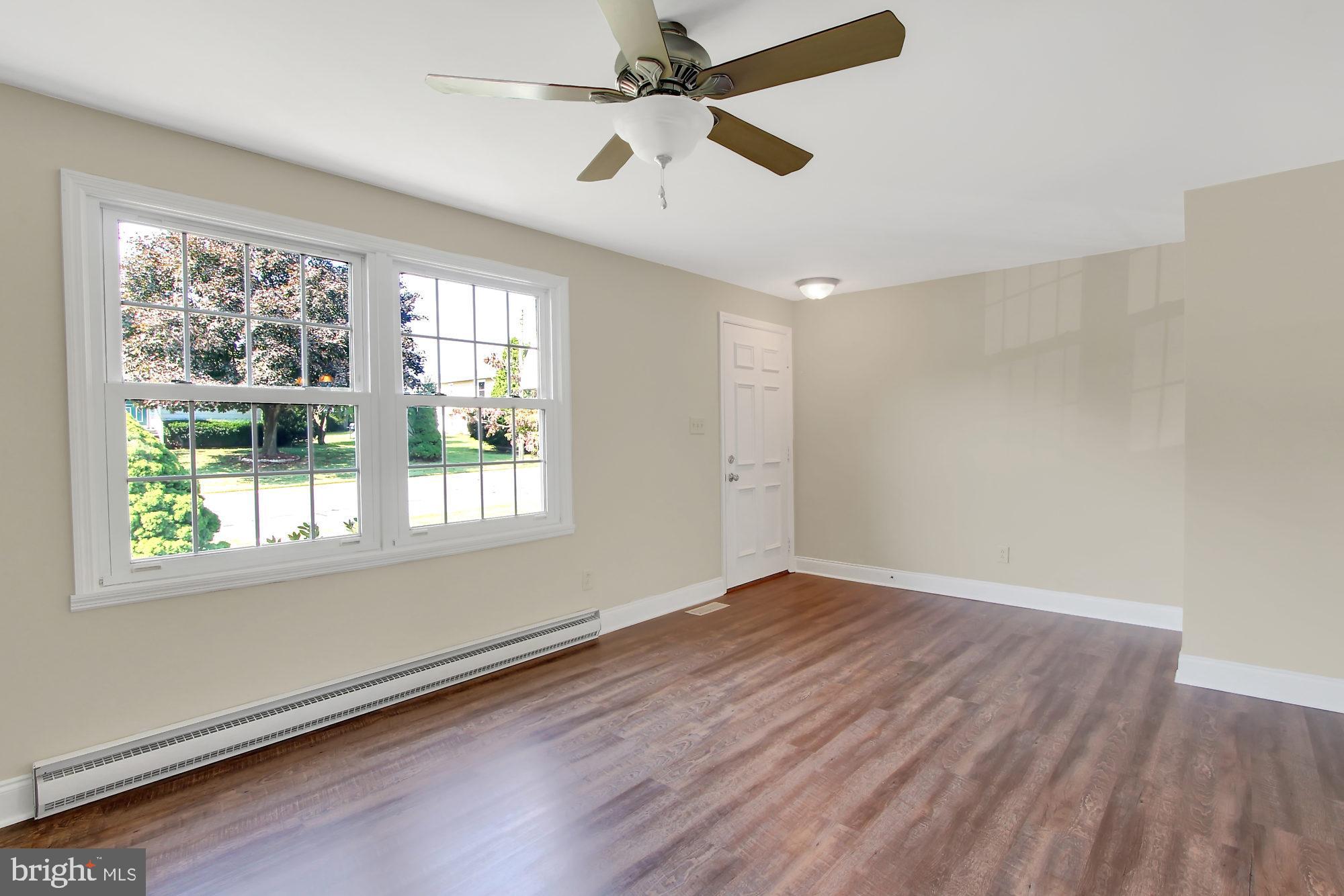 105 Rosemead Avenue Reading, PA 19608 - Photo 3 of 18