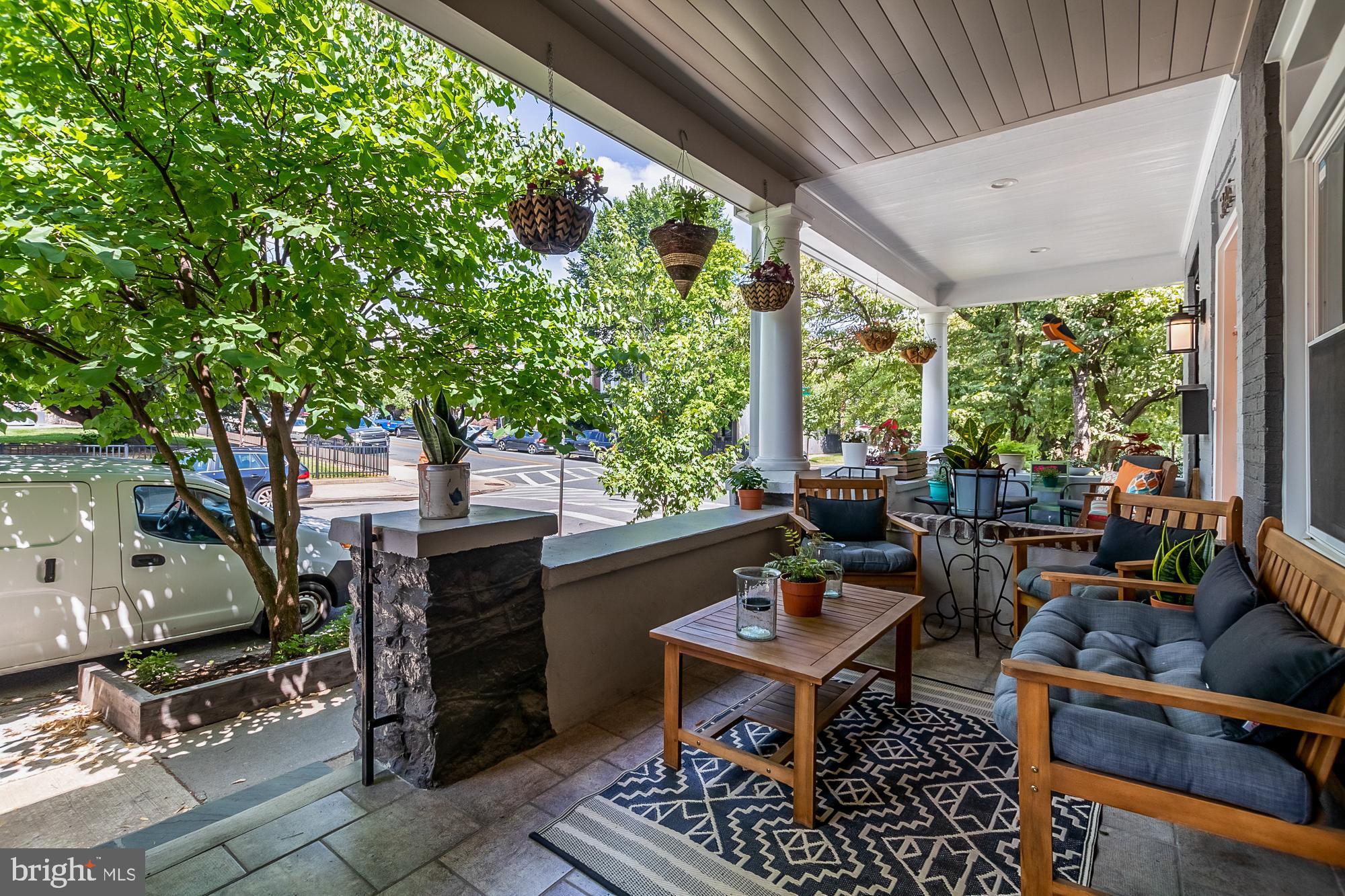 3663 Chestnut Avenue Baltimore, MD 21211 - Photo 4 of 50