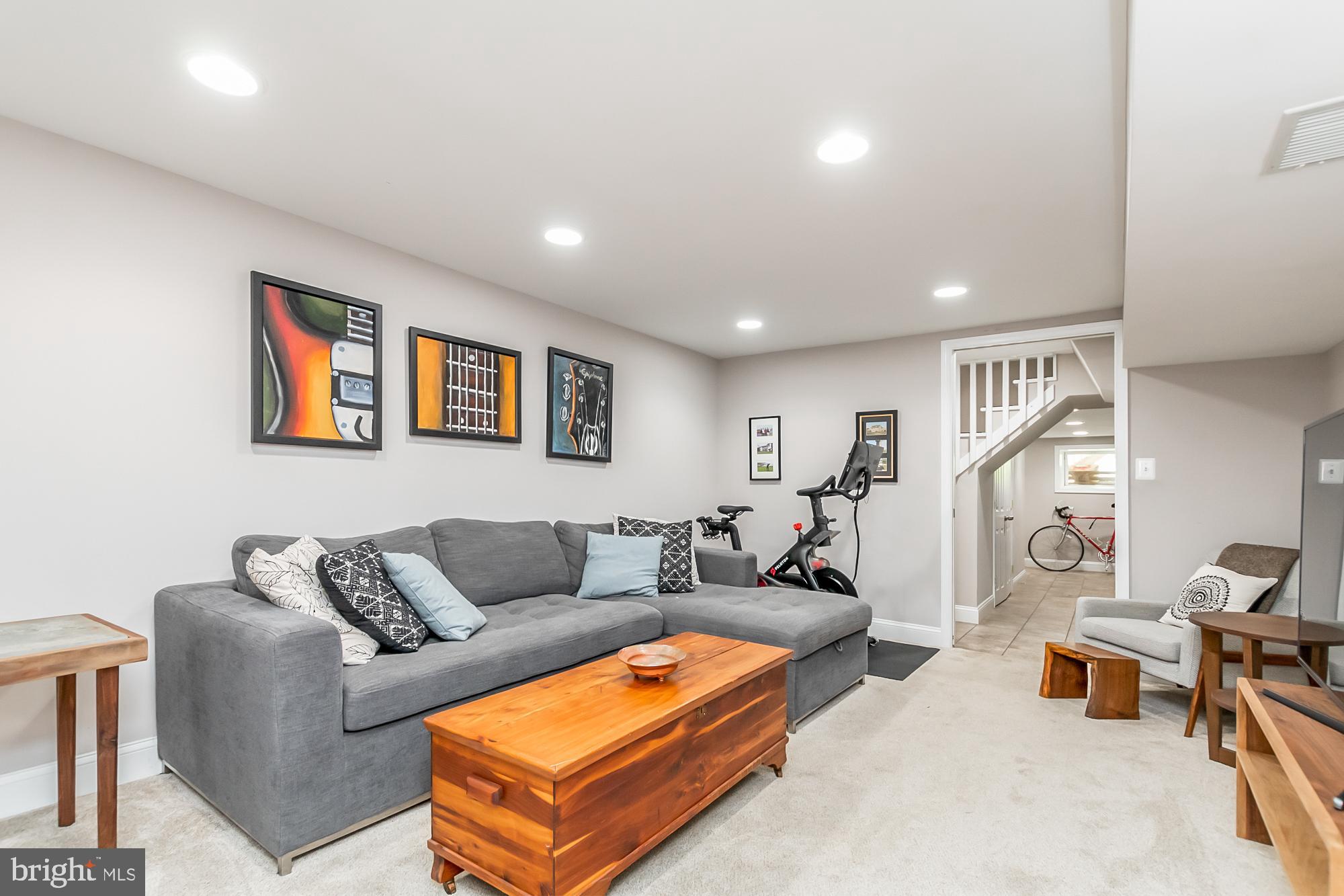 3663 Chestnut Avenue Baltimore, MD 21211 - Photo 35 of 50