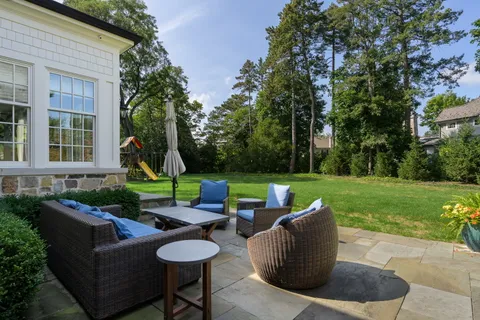 $3,800,000 | 1234 Spruce Drive, Glenview, IL 60025