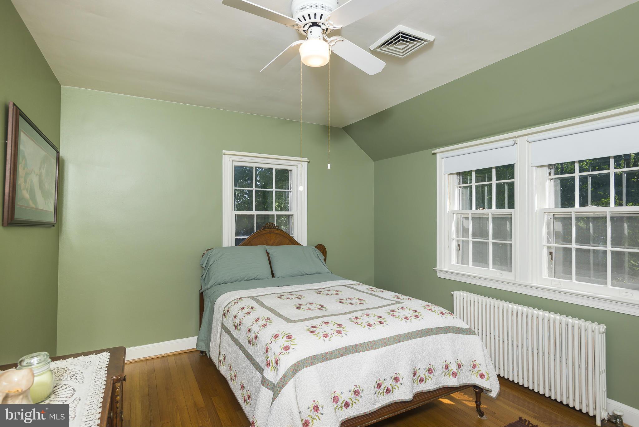 526 Ashford Road Silver Spring, MD 20910 - Photo 20 of 30 Bedroom