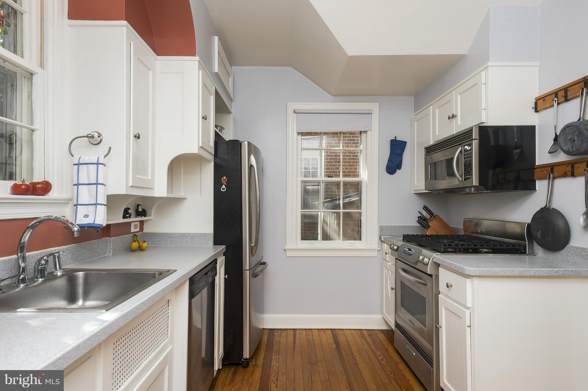 526 Ashford Road Silver Spring, MD 20910 - Photo 9 of 30 Kitchen