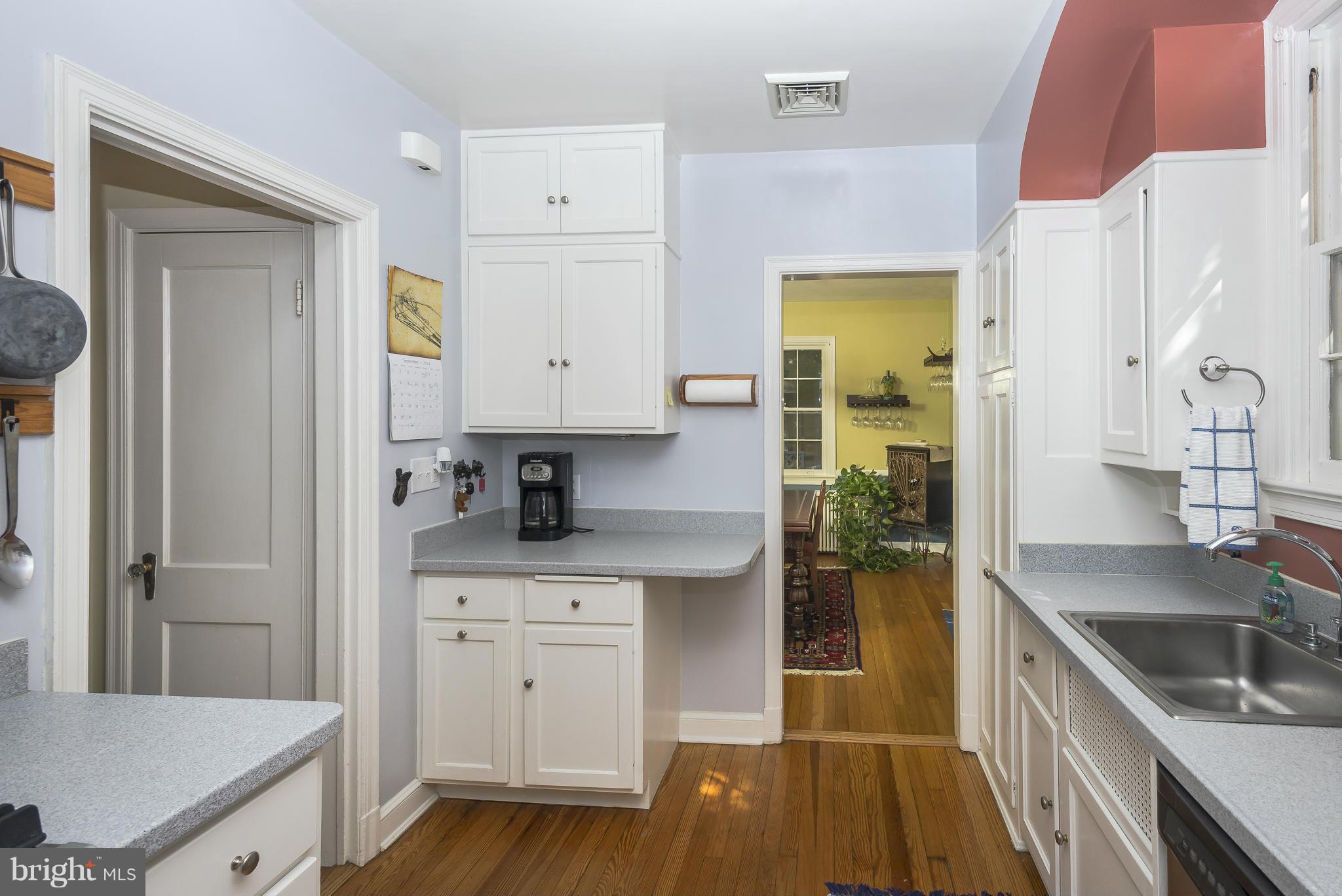 526 Ashford Road Silver Spring, MD 20910 - Photo 10 of 30 Kitchen
