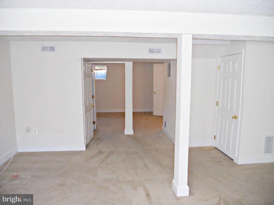 8490 Stonewall Road Manassas, VA 20110 - Photo 18 of 22 Basement