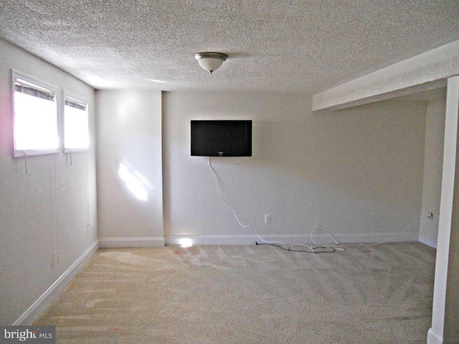 8490 Stonewall Road Manassas, VA 20110 - Photo 19 of 22 Basement