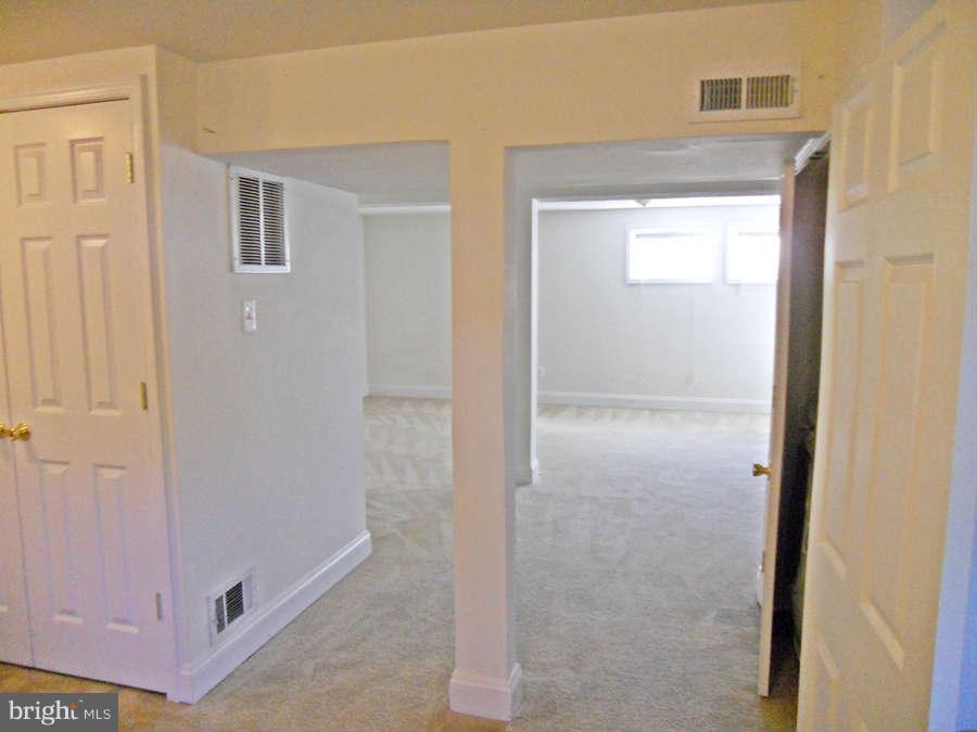 8490 Stonewall Road Manassas, VA 20110 - Photo 20 of 22 Basement