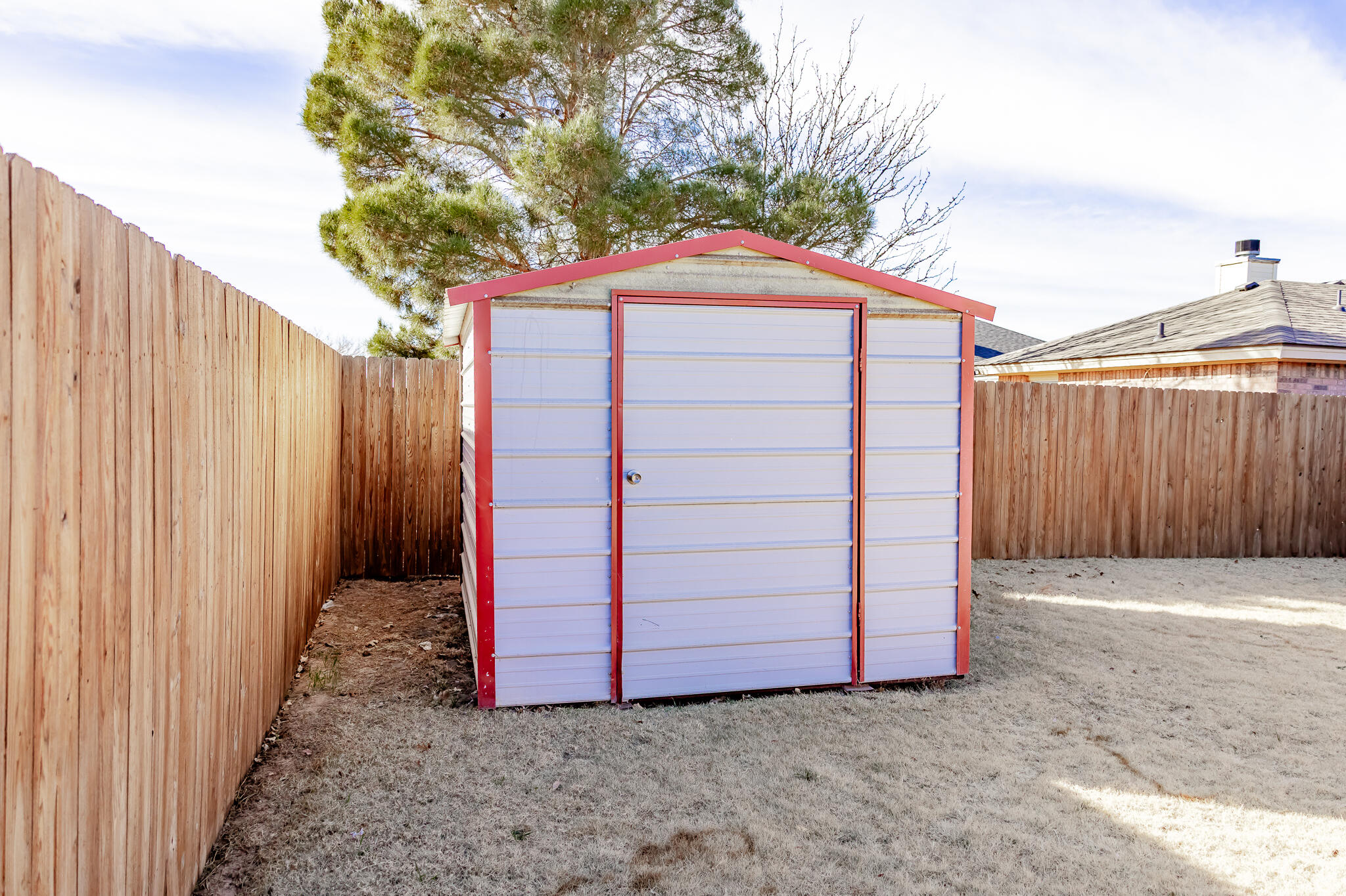 6509 87th Street Lubbock, TX 79424 - Photo 27 of 28 Room for all of your things