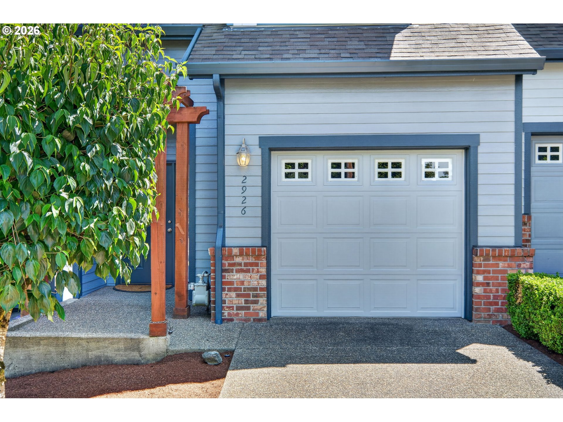 2926 Southwest Texas Street Portland, OR 97219 - Photo 3 of 44