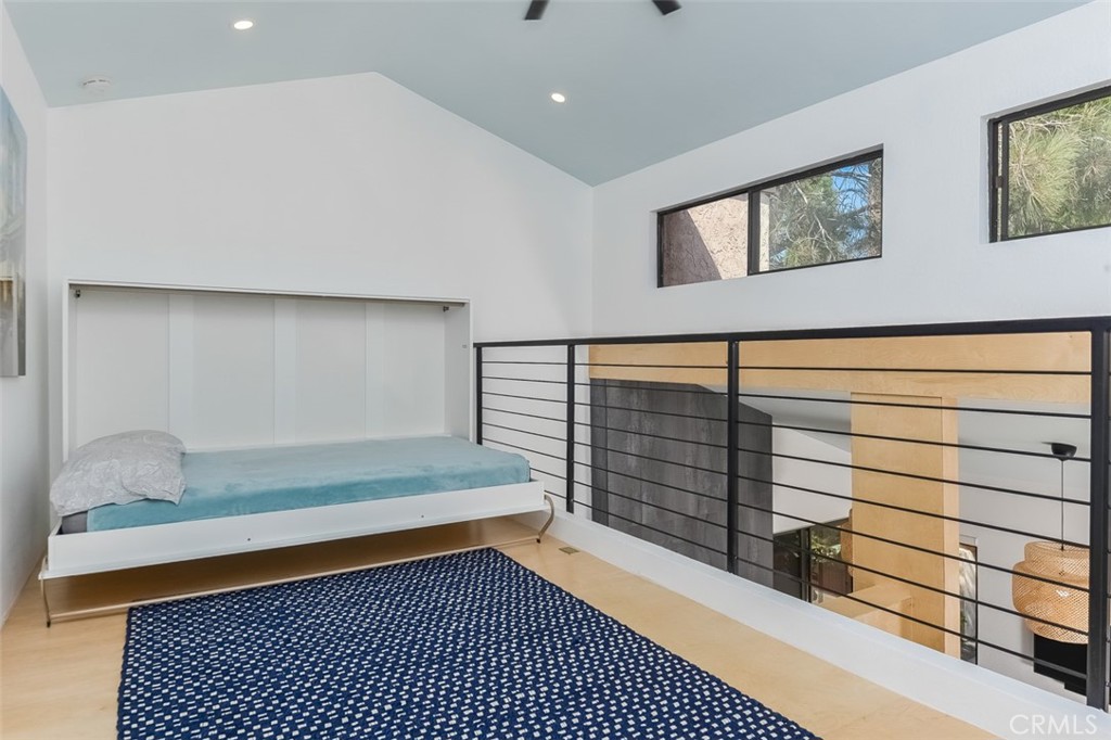 13708 Ruette Le Parc, Unit E Del Mar, CA 92014 - Photo 20 of 30 a view of entryway