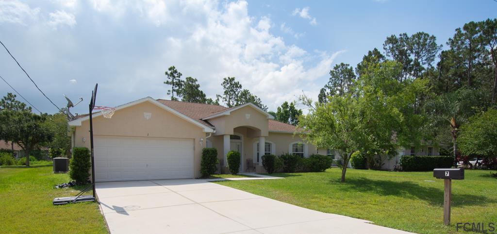 7 Ramsgate Place Palm Coast, FL 32164 - Photo 1 of 25 Main View