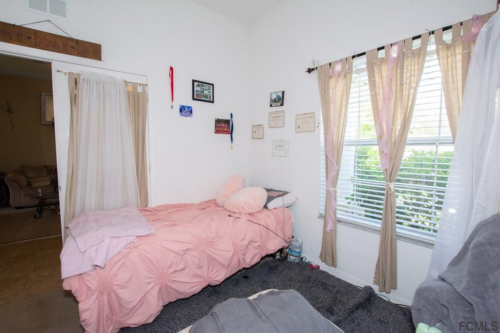 7 Ramsgate Place Palm Coast, FL 32164 - Photo 5 of 25 Gallery Image 5