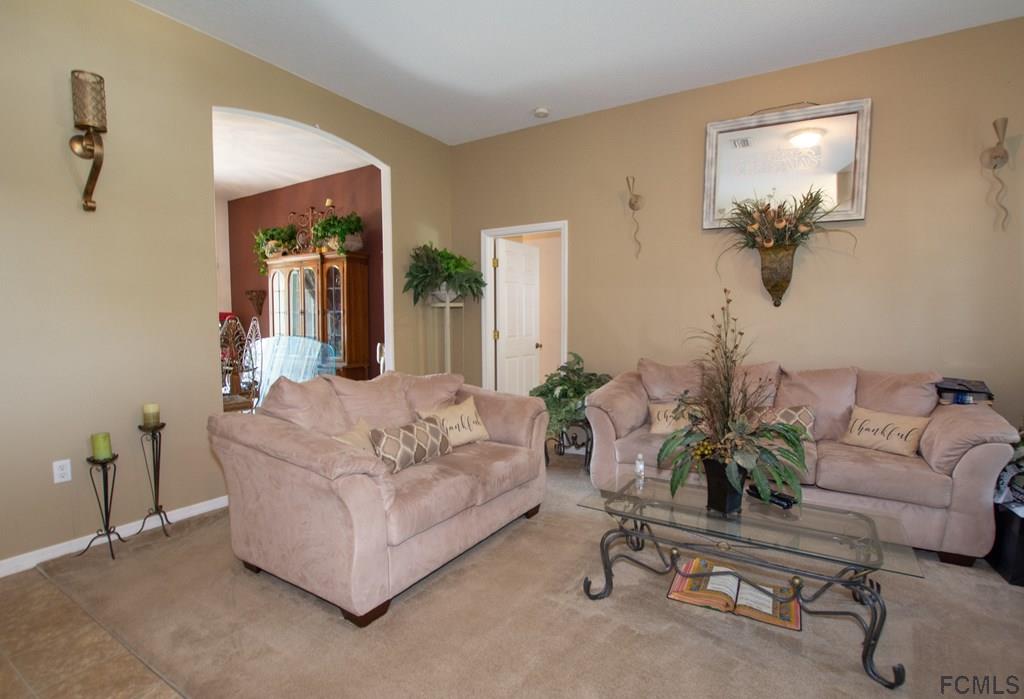 7 Ramsgate Place Palm Coast, FL 32164 - Photo 6 of 25 Gallery Image 6