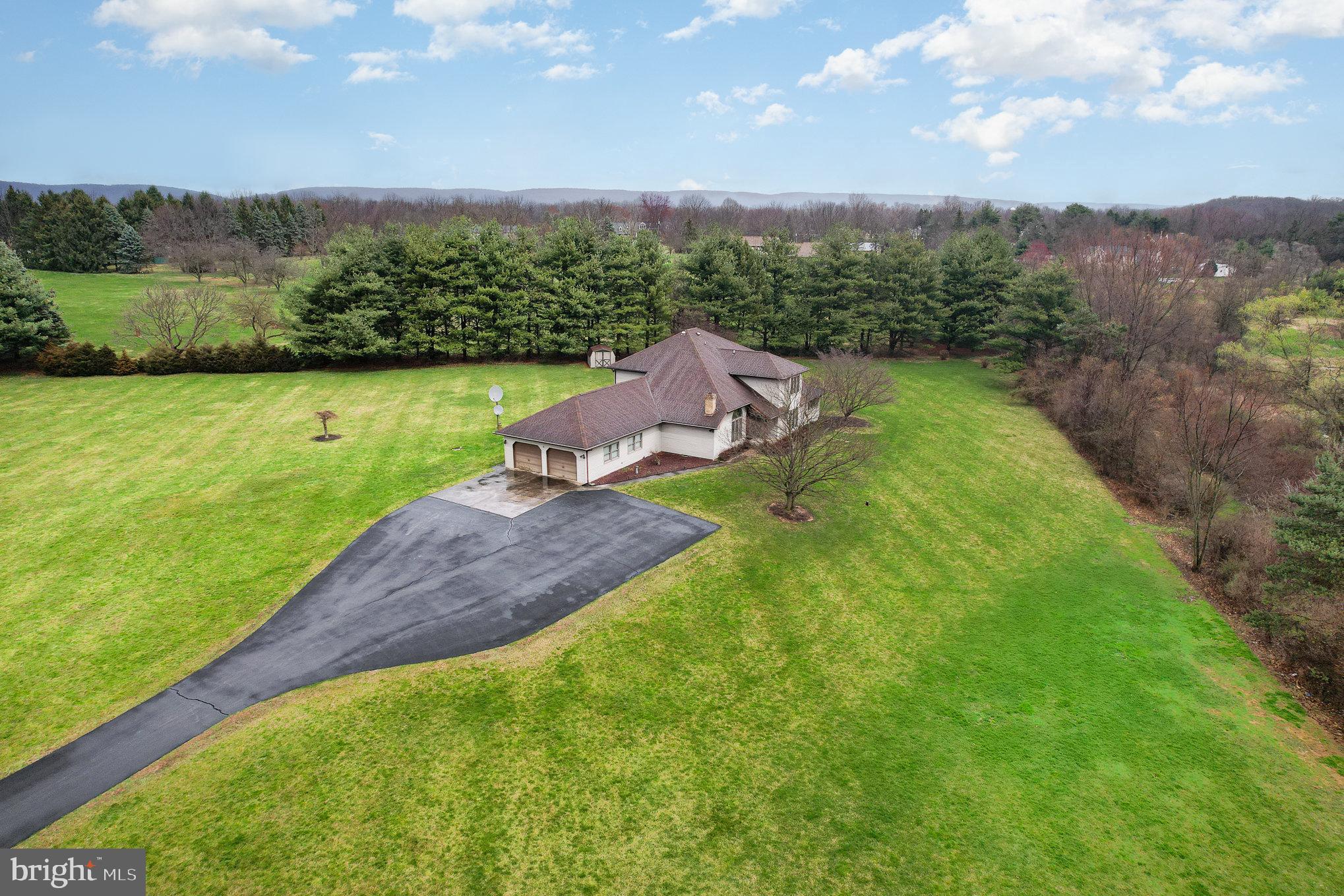 81 Hoover Road Carlisle, PA 17015 - Photo 6 of 42 Gallery Image 6