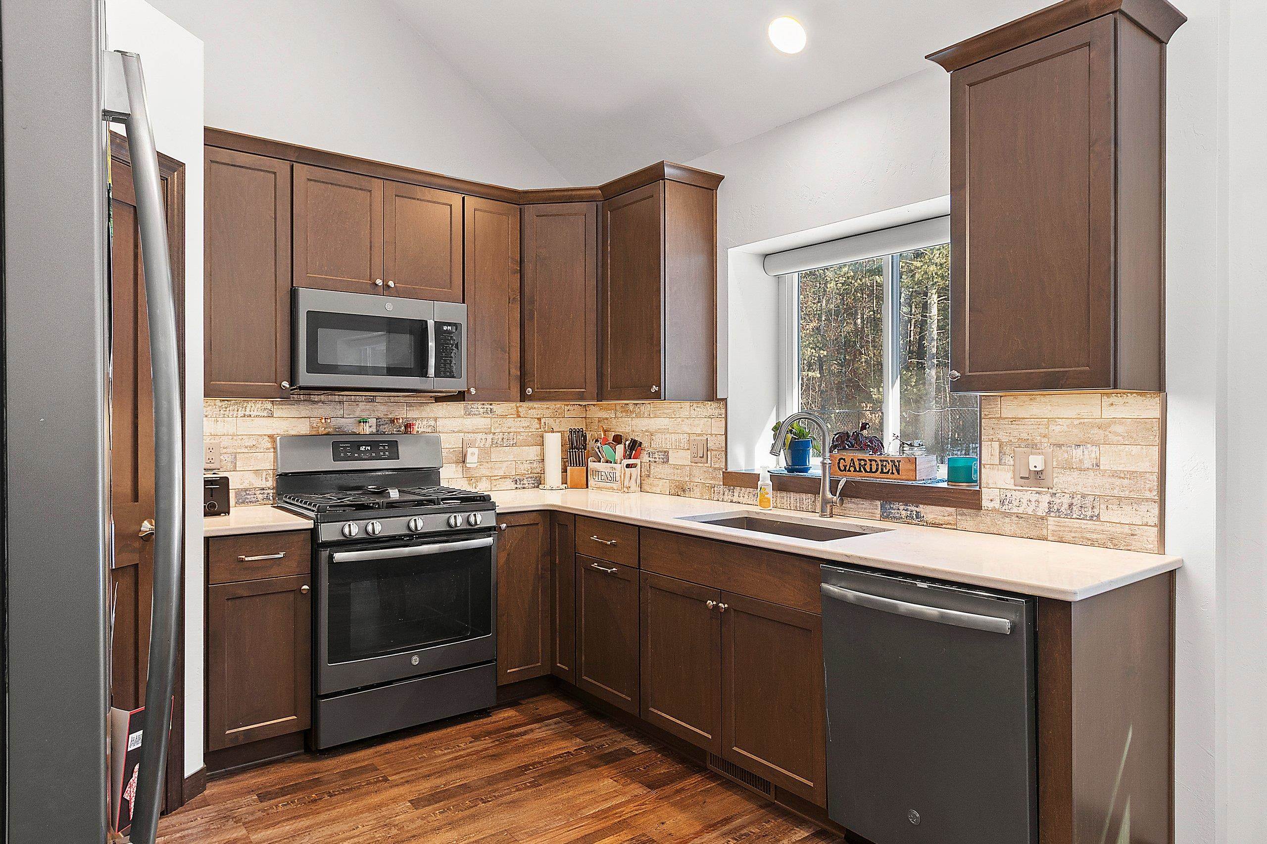 10538 Pipeline Road Suring, WI 54174 - Photo 11 of 51