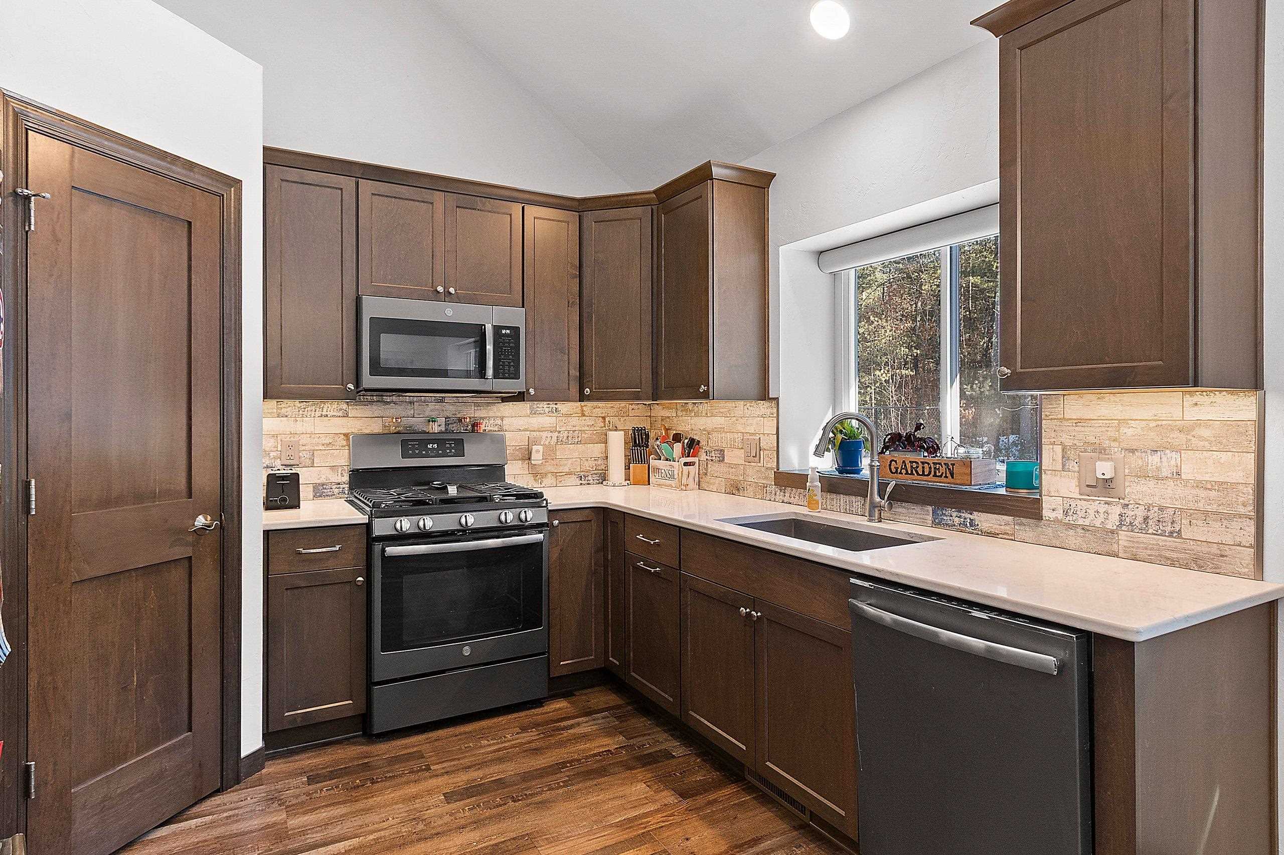 10538 Pipeline Road Suring, WI 54174 - Photo 12 of 51