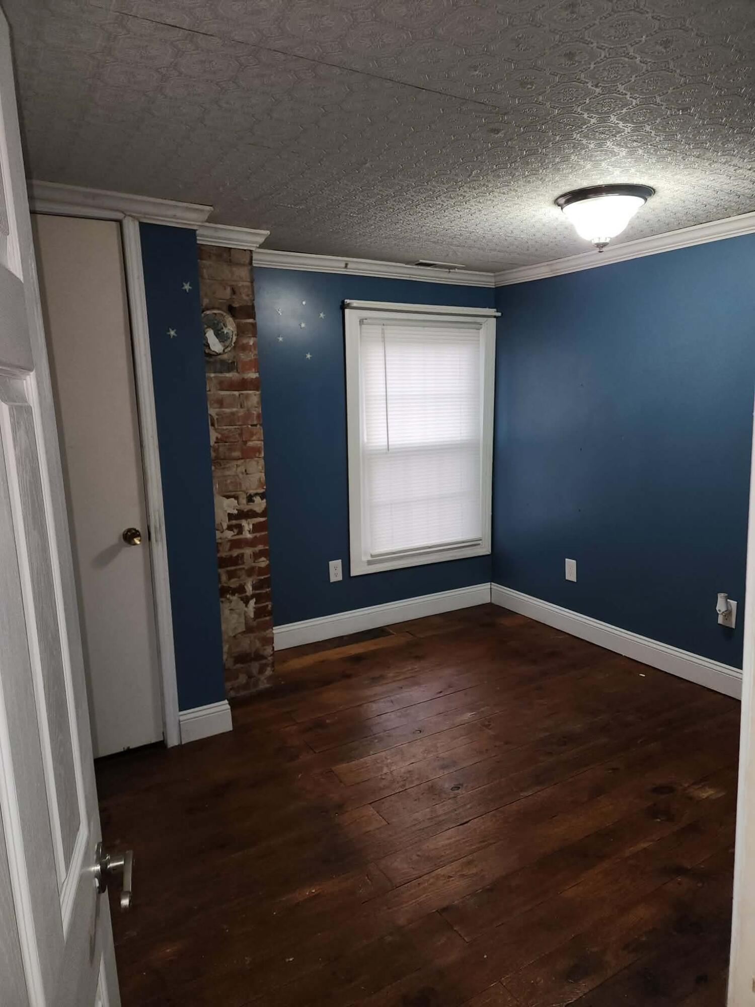 40 River Road Buchanan, VA 24066 - Photo 20 of 22 Bedroom #2