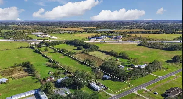 $199,000 | 14721 North Fm 1663, Winnie, TX 77665