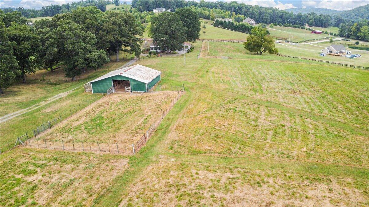6826 Sam Smith Road Birchwood, TN 37308 - Photo 40 of 46 40-Taylor Gardenhire - dji_fly_20240830_