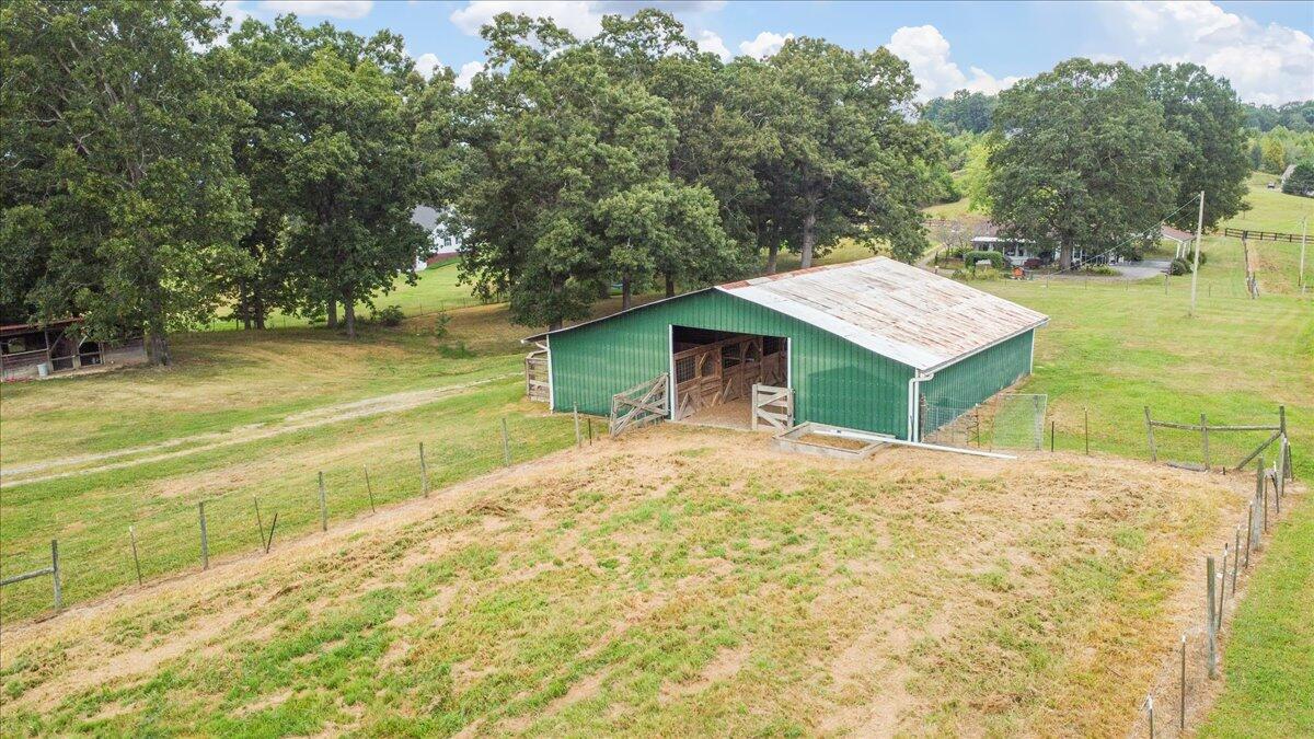 6826 Sam Smith Road Birchwood, TN 37308 - Photo 42 of 46 42-Taylor Gardenhire - dji_fly_20240830_