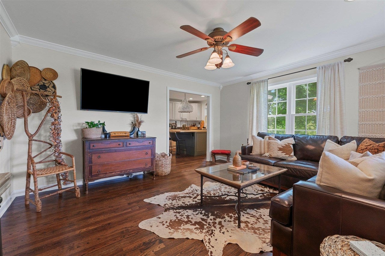 1729 Colesbend Road Smiths Grove, KY 42171 - Photo 8 of 35 Gallery Image 8