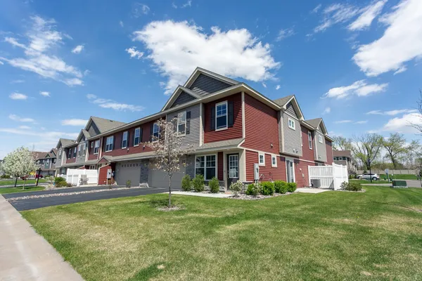 $339,900 | 7220 Elmo Court, Hugo, MN 55038