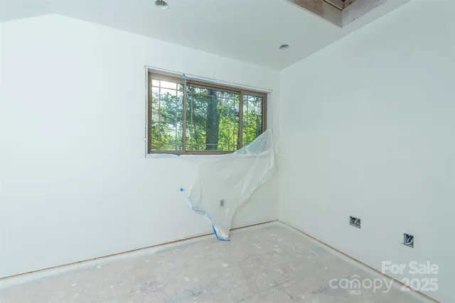 $549,500 | 105 Bartram Way, Black Mountain, NC 28711