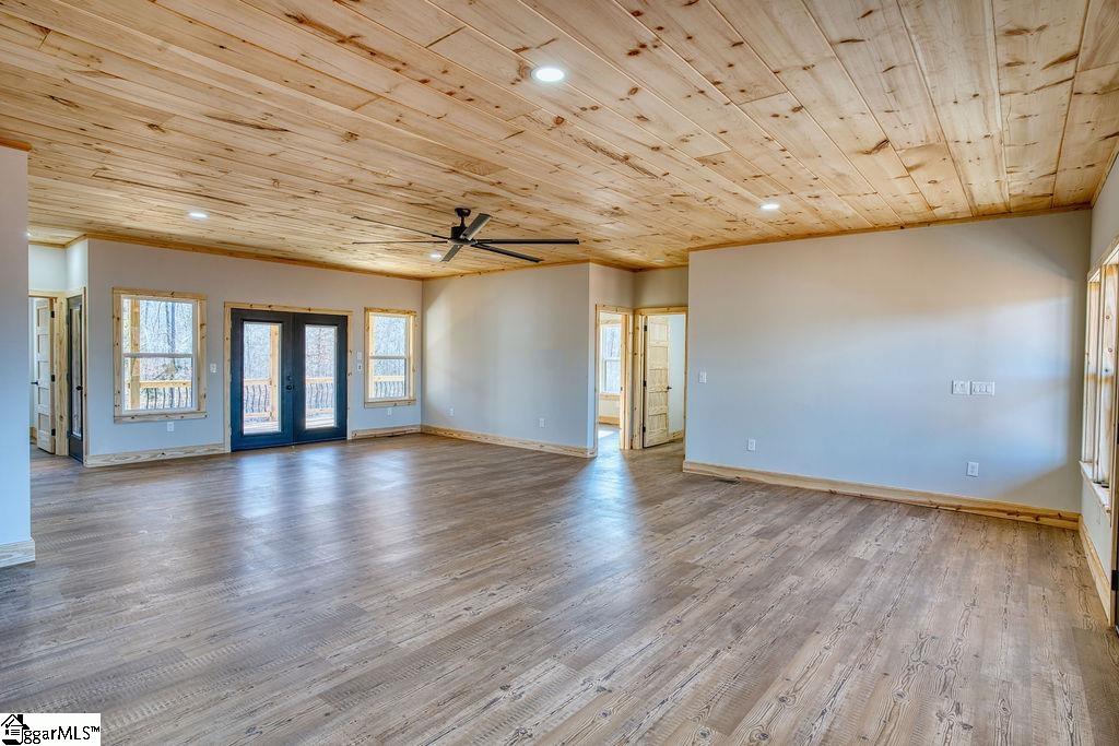 242 Bailey Road Buffalo, SC 29321 - Photo 19 of 40