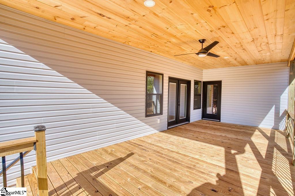 242 Bailey Road Buffalo, SC 29321 - Photo 5 of 40