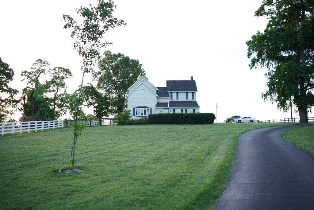 676 Sebree Road Stamping Ground, KY 40379 - Photo 2 of 64 Driveway to front-a