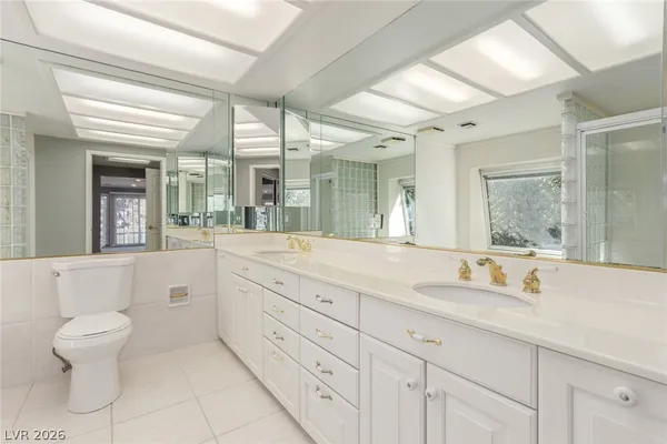 $2,795 | 754 Vegas Valley Drive, Las Vegas, NV 89109