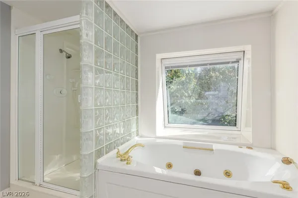 $2,795 | 754 Vegas Valley Drive, Las Vegas, NV 89109