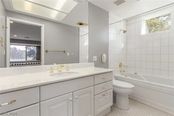 $2,795 | 754 Vegas Valley Drive, Las Vegas, NV 89109