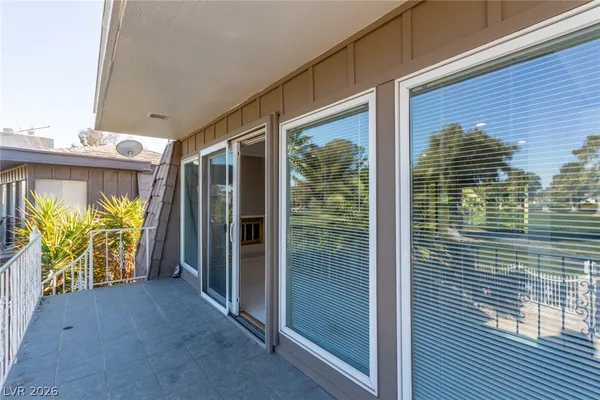 $2,795 | 754 Vegas Valley Drive, Las Vegas, NV 89109