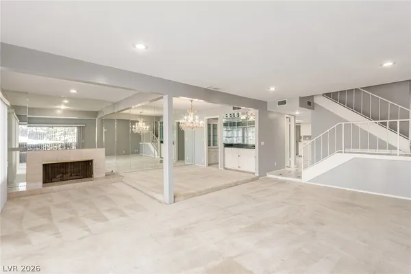 $2,795 | 754 Vegas Valley Drive, Las Vegas, NV 89109