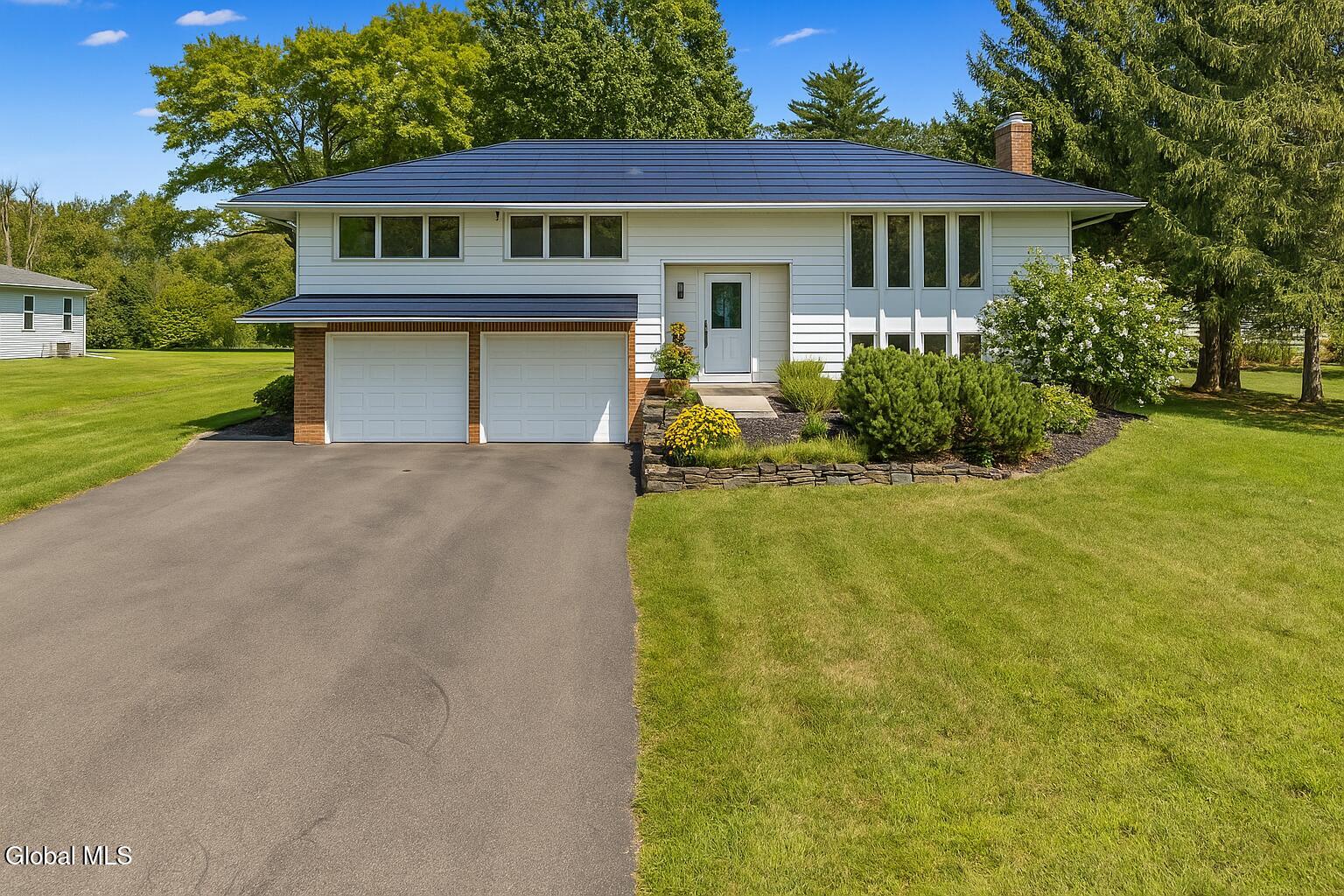277 Lisha Kill Road Colonie, NY 12309 - Photo 1 of 28 Primary