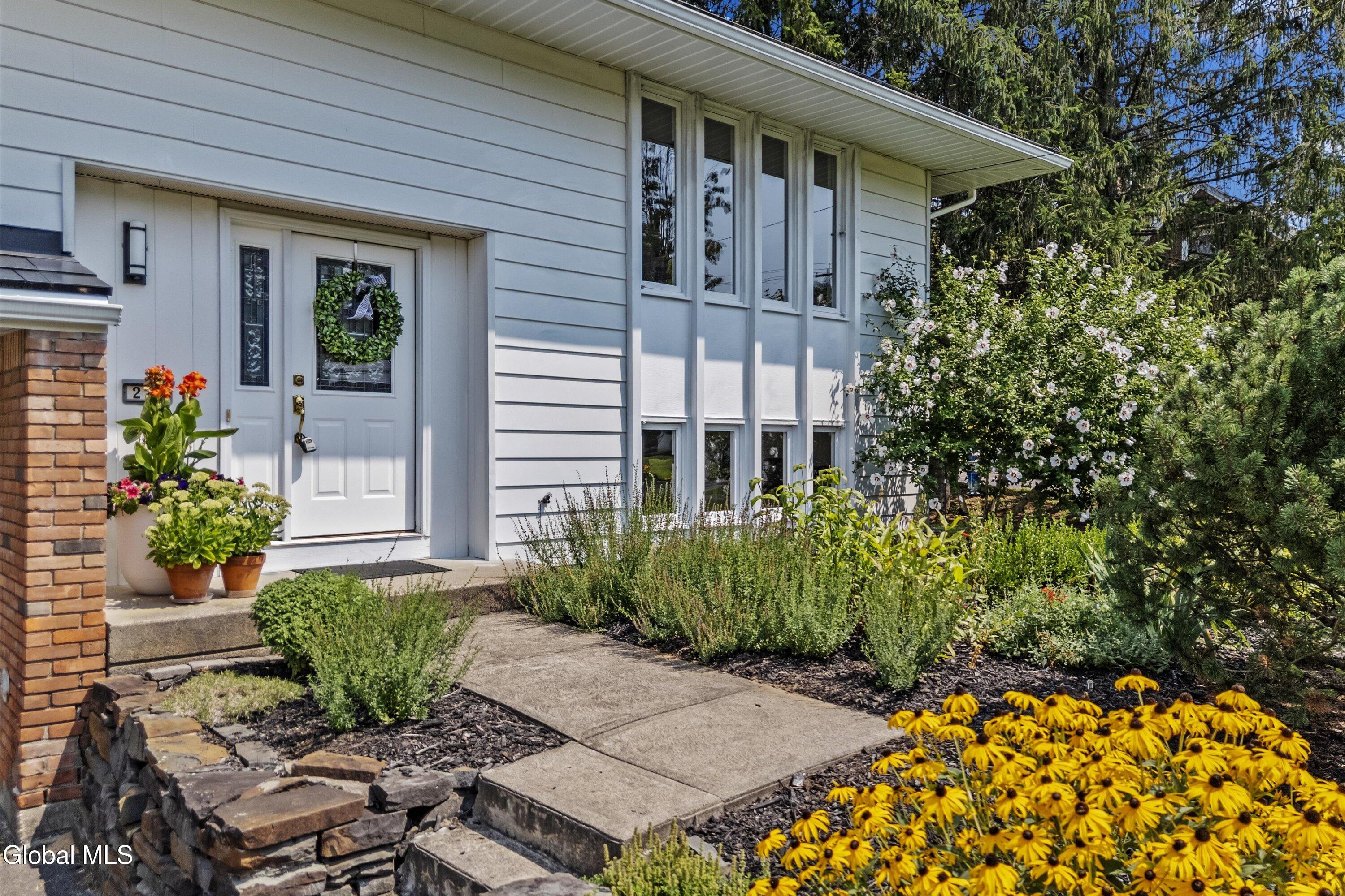 277 Lisha Kill Road Colonie, NY 12309 - Photo 2 of 28 10-277 Lisha Kill Rd-56