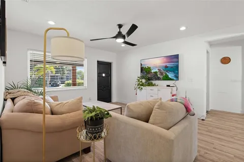 $475,000 | 775 39th Avenue Northeast, St. Petersburg, FL 33703