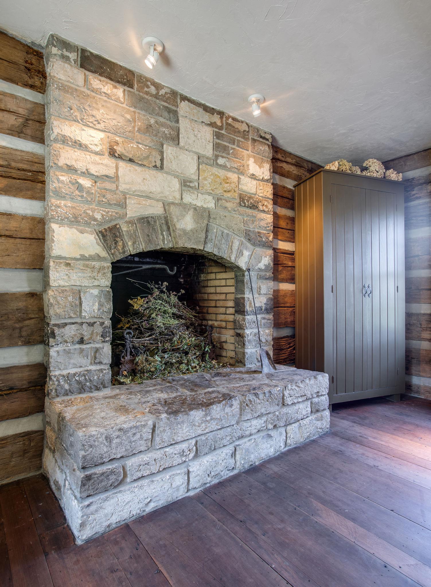 4498 Dyke Bennett Road Franklin, TN 37064 - Photo 4 of 29 a living room with fireplace