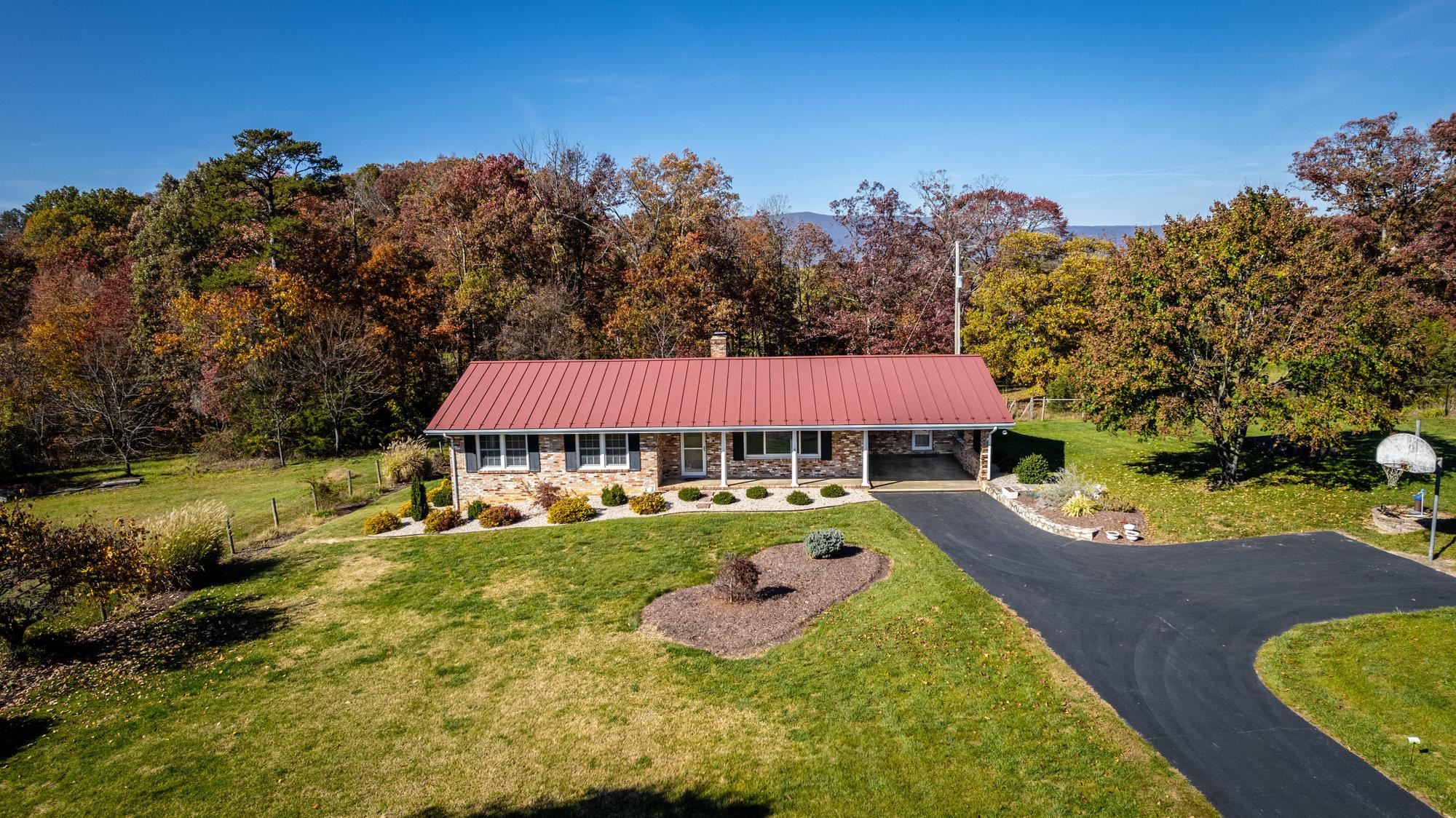 1798 Loop Road Elkton, VA 22827 - Photo 1 of 69 Gallery Image 1