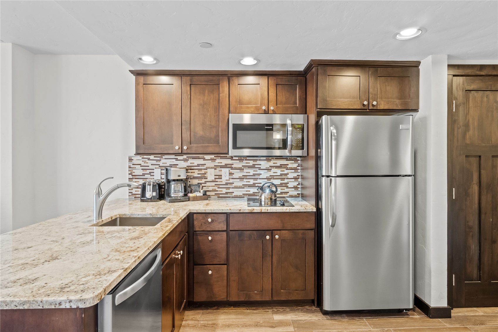 640 Village Road, Unit 4513 Breckenridge, CO 80424 - Photo 20 of 50 Kitchen