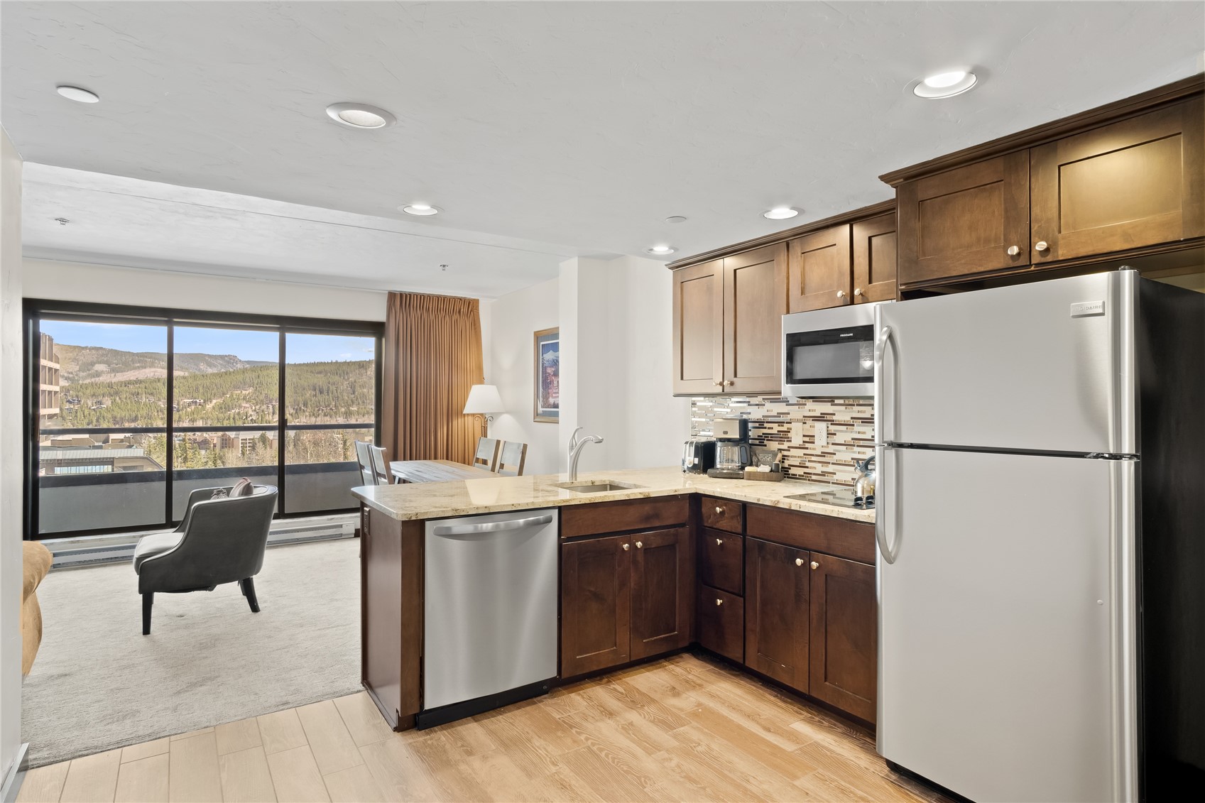 640 Village Road, Unit 4513 Breckenridge, CO 80424 - Photo 21 of 50 Kitchen