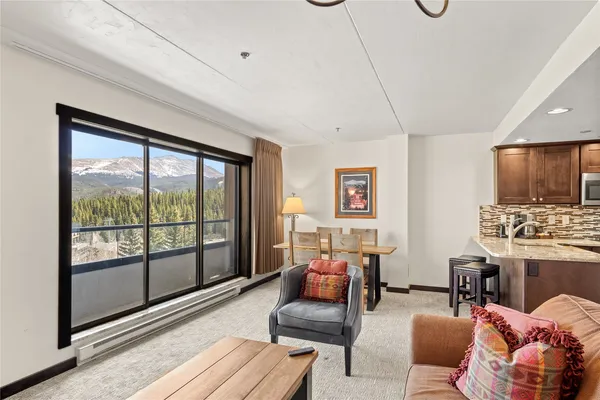 $695,000 | 640 Village Road, Unit 4513, Breckenridge, CO 80424
