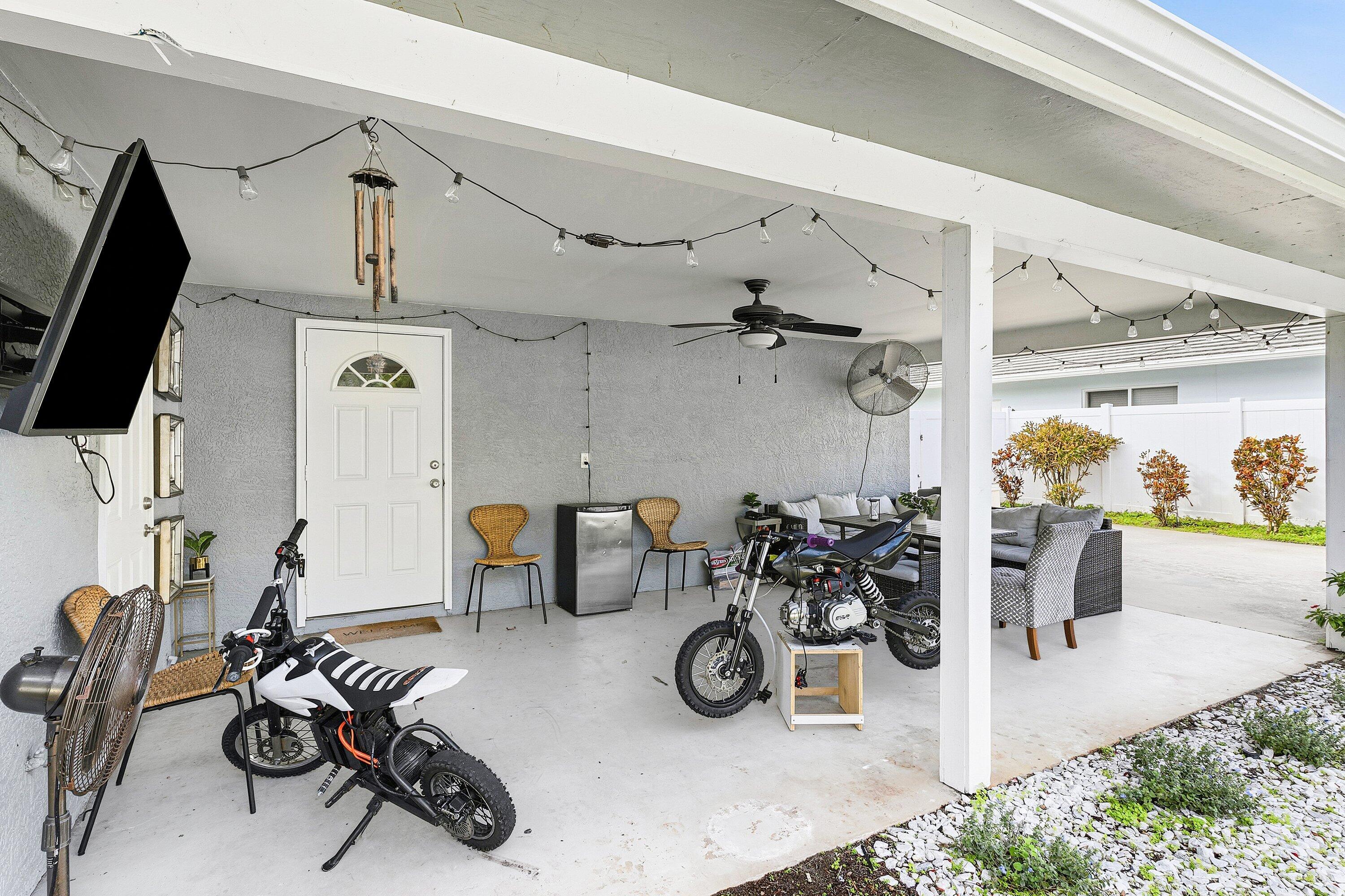 971 Southwest 12th Street Boca Raton, FL 33486 - Photo 23 of 47 025-971Southwest12thStreet-BocaRaton-FL-