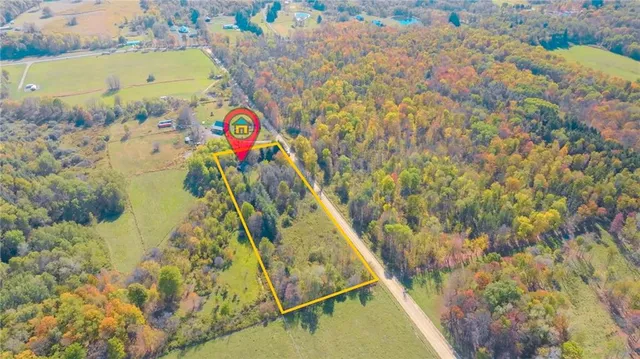 $89,000 | 25630 Hungry Run Road, Spartansburg, PA 16434